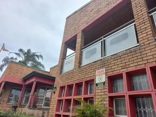 7 Bedroom , 4 Bathroom House For Sale in Reservoir Hills