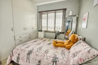 Well Maintained Two Bedroom Apartment in Secure Complex for Sale