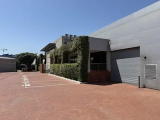 Prime 4 006 m² Office Building for Lease – Black River Park.