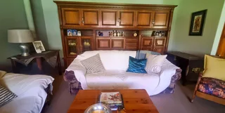 Spacious Family Living with a Touch of Country Elegance!