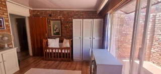 Spacious Family Living with a Touch of Country Elegance!