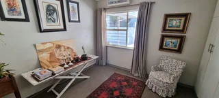 Refined Comfort Meets Convenience – Northern Showpiece!