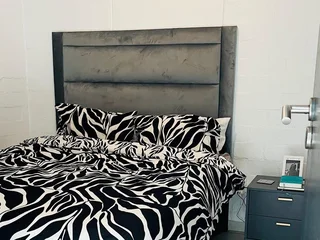 Secure 1-Bedroom Apartment In Main Road, Wynberg