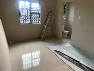 3 Bedroom House for sale in Meadowlands