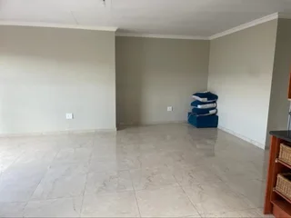 3 Bedroom House for sale in Meadowlands