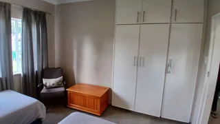 Beautiful 3-bedroom property with 2 flatlets with lots of possibilities