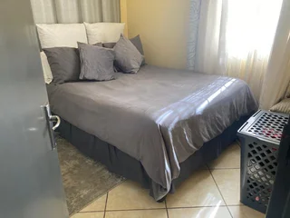 Ground floor 2 bedroom apartment for sale at Jabulani