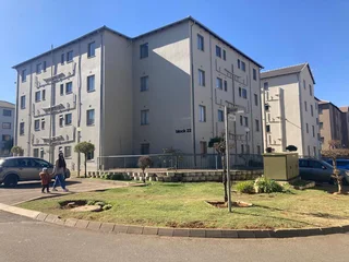 Ground floor 2 bedroom apartment for sale at Jabulani