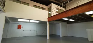 231m2 Mini-Factory to Rent in Springfield Park | Swindon Property