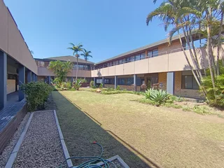 375 sqm office space available to rent in Westville