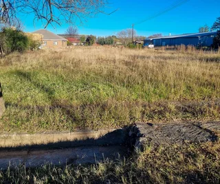 Unlock Potential: Prime Erf in Paul Roux Village Awaits!