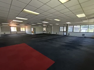 375 sqm office space available to rent in Westville