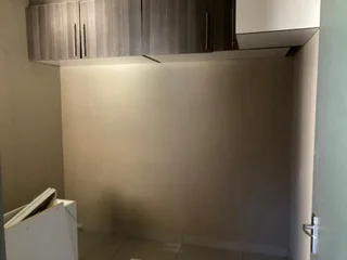 Specious 3 bedroom enquite for sale at Jabulani Sectional