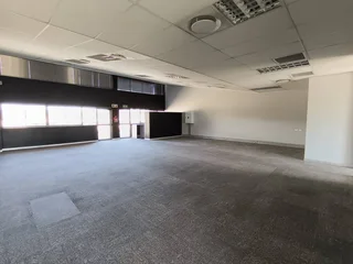 Prime Office Space Available in Prestigious Complex