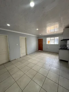Secure One Bedroom And 1-bathroom Apartment In Turffontein