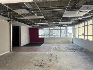 1 345 m² First-Floor Commercial Space – Grove Exchange, Claremont