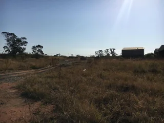 27 000m2 Industrial Yard with 2400m2 Shed