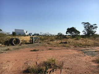 27 000m2 Industrial Yard with 2400m2 Shed