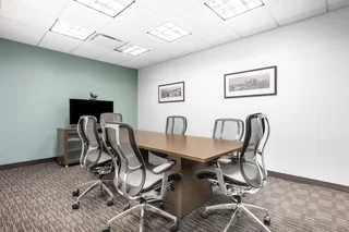 All-inclusive access to professional office space 15 persons in Regus Olive Wood.