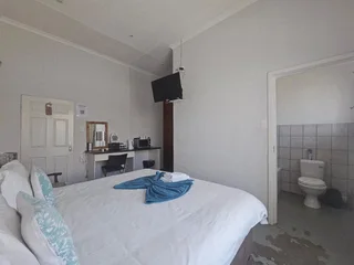 **Luxury 4-Star Guesthouse for Sale: A Prime Investment Opportunity**