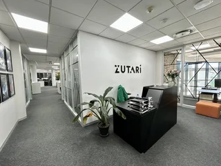 442m² Furnished Office TO LET in La Lucia