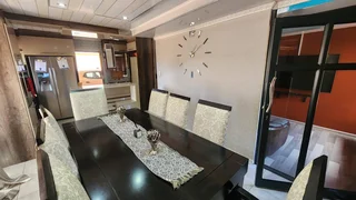 Just-Renovated Family Oasis