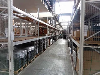 Substantial Warehouse / Workshop with Sprinklers in Tokai