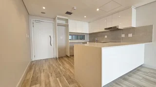 Modern Studio Apartment in Prestigious Beachfront Development – Umhlanga