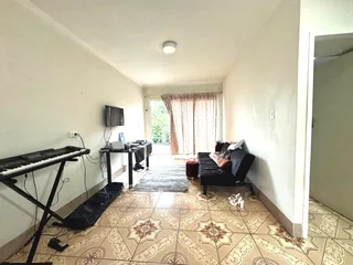 Well Maintained Outbuilding To Let In Broadlands