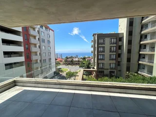 Modern 2 Bedroom Apartment in Umhlanga Ridge