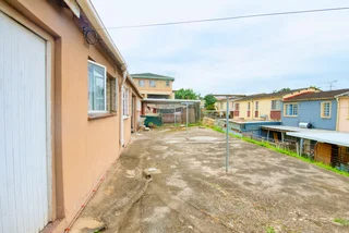 4 Bedroom Property on Main Road with Adopted additional Space for Sale