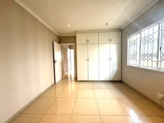 Gated Complex - The Perfect 3 Bedroom Home To Let In Broadlands