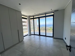 Modern 2 Bedroom Apartment in Umhlanga Ridge