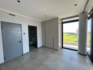 Modern 2 Bedroom Apartment in Umhlanga Ridge