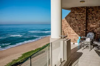 Modern 3 Bedroom Apartment with Stunning Sea Views – Umdloti