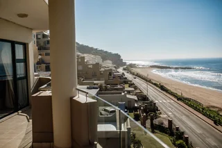 Modern 3 Bedroom Apartment with Stunning Sea Views – Umdloti