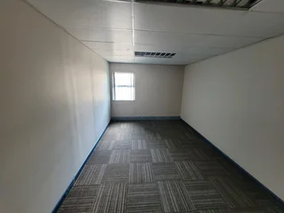 Micro office unit to let in Kempton Park