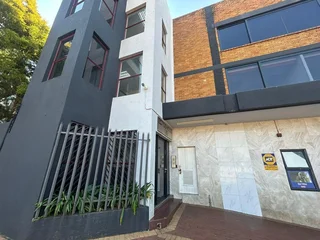 183 Smit Street Randburg| 2nd Floor office to Let in Fairland