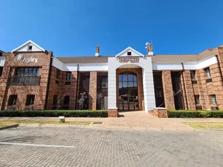 Office Space To Let In A Well-located Park