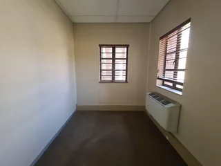 OFFICE SPACE TO LET IN A WELL-LOCATED PARK