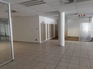 OLD STANDARD BANK BUILDING TO LET IN PRIME AREA