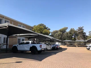 NEAT OFFICE SPACE AVAILABLE TO LET IN MIDRAND