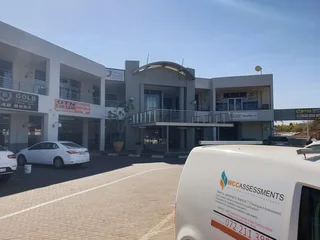 Versatile Unit Available To Rent Situated On A Popular Main Road In Hatfield