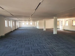 OFFICE BUILDING SITUATED IN THE HEART OF HATFIELD FOR SALE