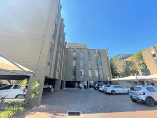 8 Sturdee Avenue | Prime 1st floor Medical Suite to Let in Rosebank