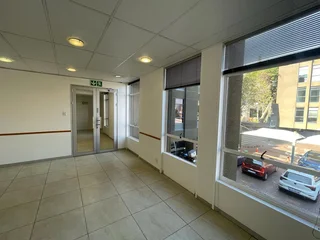 8 Sturdee Avenue | Prime 1st floor Medical Suite to Let in Rosebank