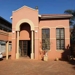 450 Sqm - Special Zoned Property For Sale In Hatfield At 1062 Pretorius Street