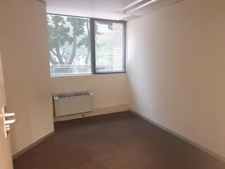 320SQM OFFICE SPACE TO RENT WITHIN INFOTECH OFFICE BUILDING BASED IN HATFIELD