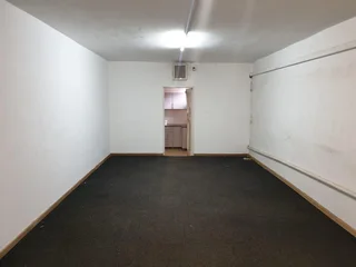 PRETORIUS STREET- 500 SQM PROPERTY TO RENT IN THE PRIME HATFIELD NODE