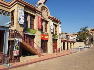 Club Or Pub To Let On Main Road In Hatfield